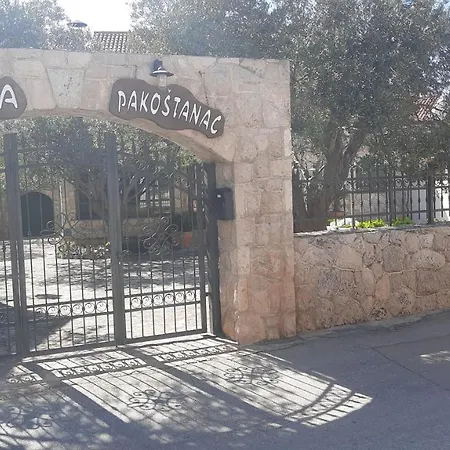 Miocev * Pakoštane