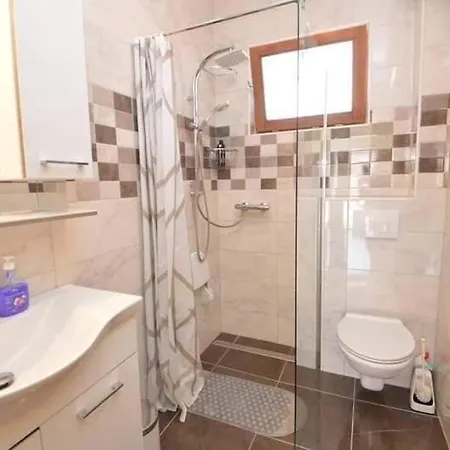 Miocev Villa Pakoštane
