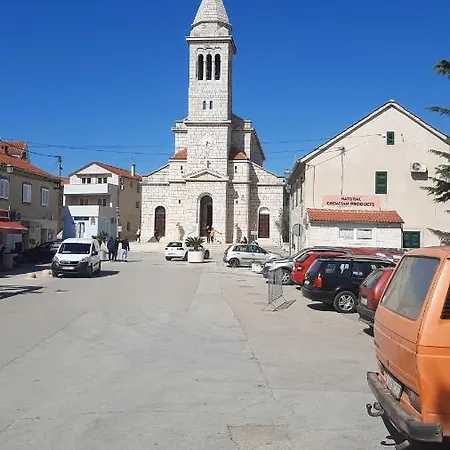 Miocev Villa *